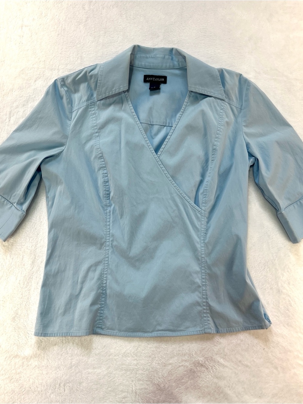 Ann Taylor Light Blue Wrap Front Blouse Size 6 Work Office Collared V Neck Shirt